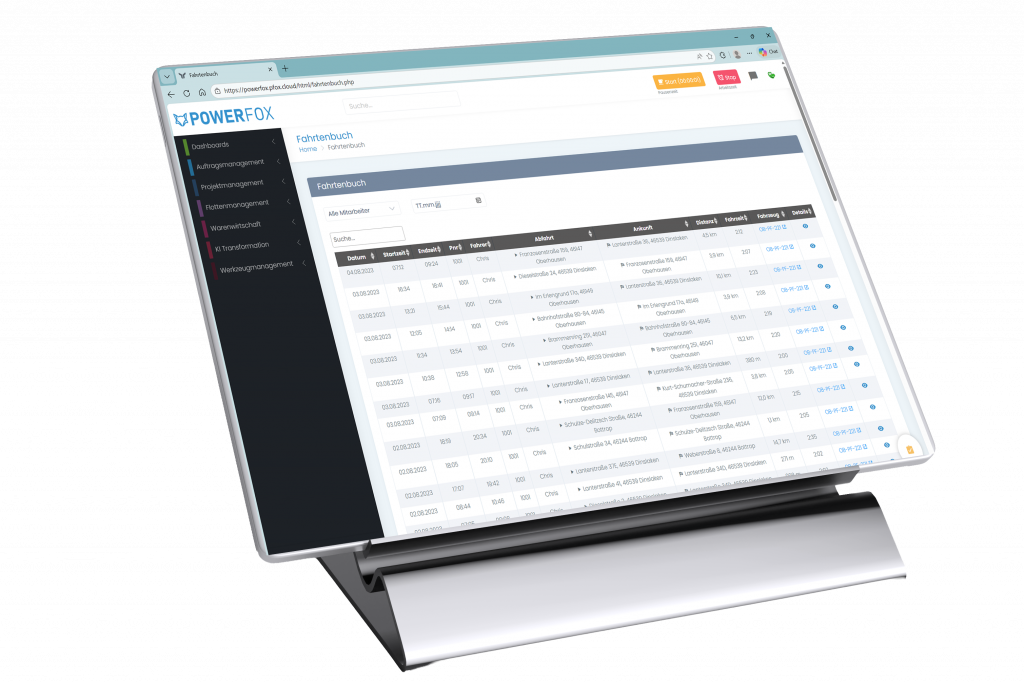 Tablet, auf dem das GPS-Flottenmanagement geöffnet ist und das Fahrtenbuch gezeigt wird.
